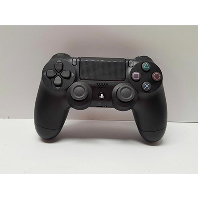 Tay cầm kèm theo máy PS4 cho thuê